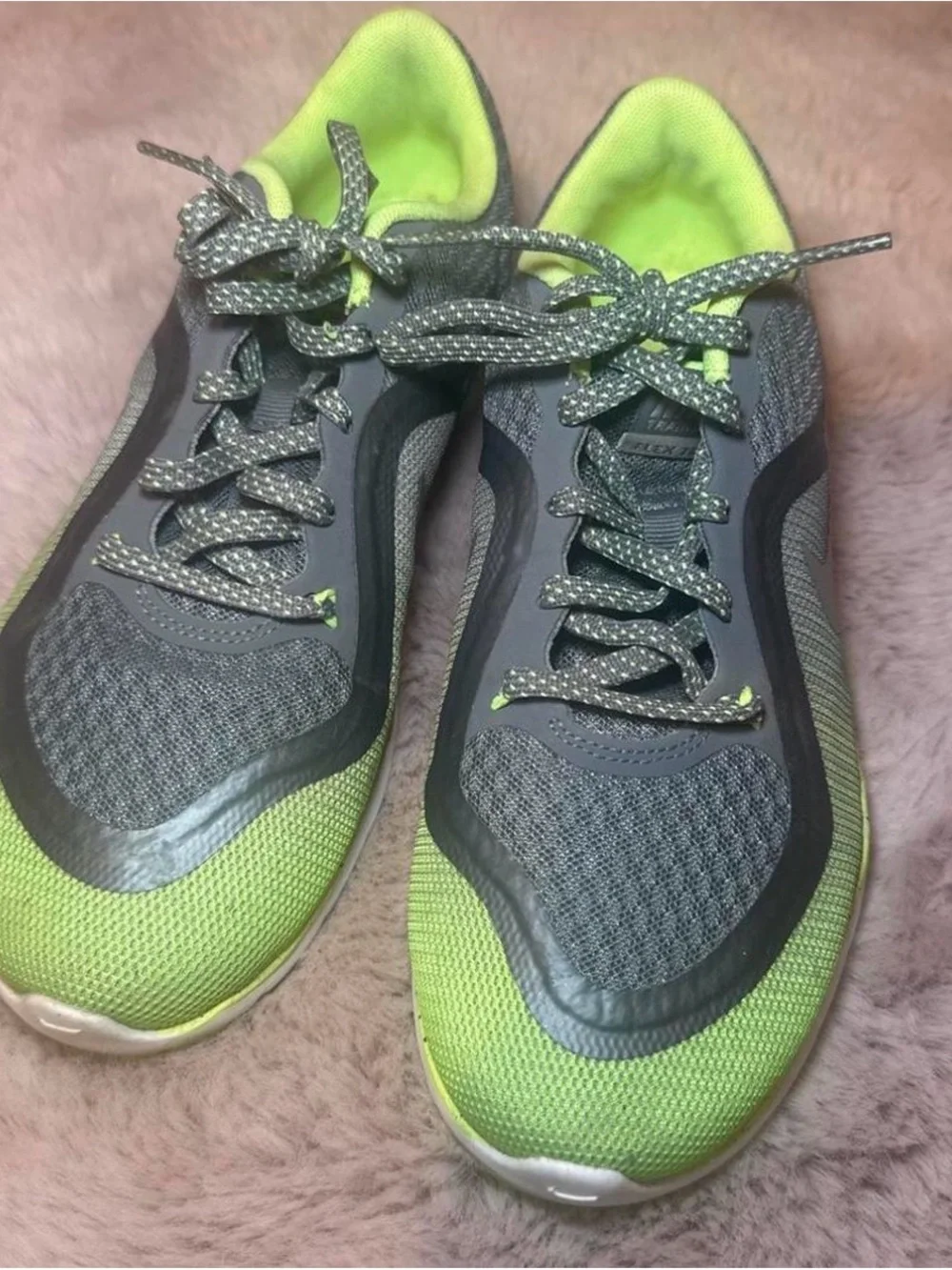 Nike Flex TR6 green & grey training shoes